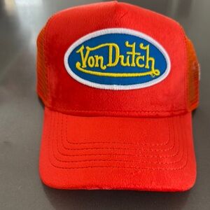 Von Dutch NWT Authentic Velvet Orange and Blue Trucker Hat.